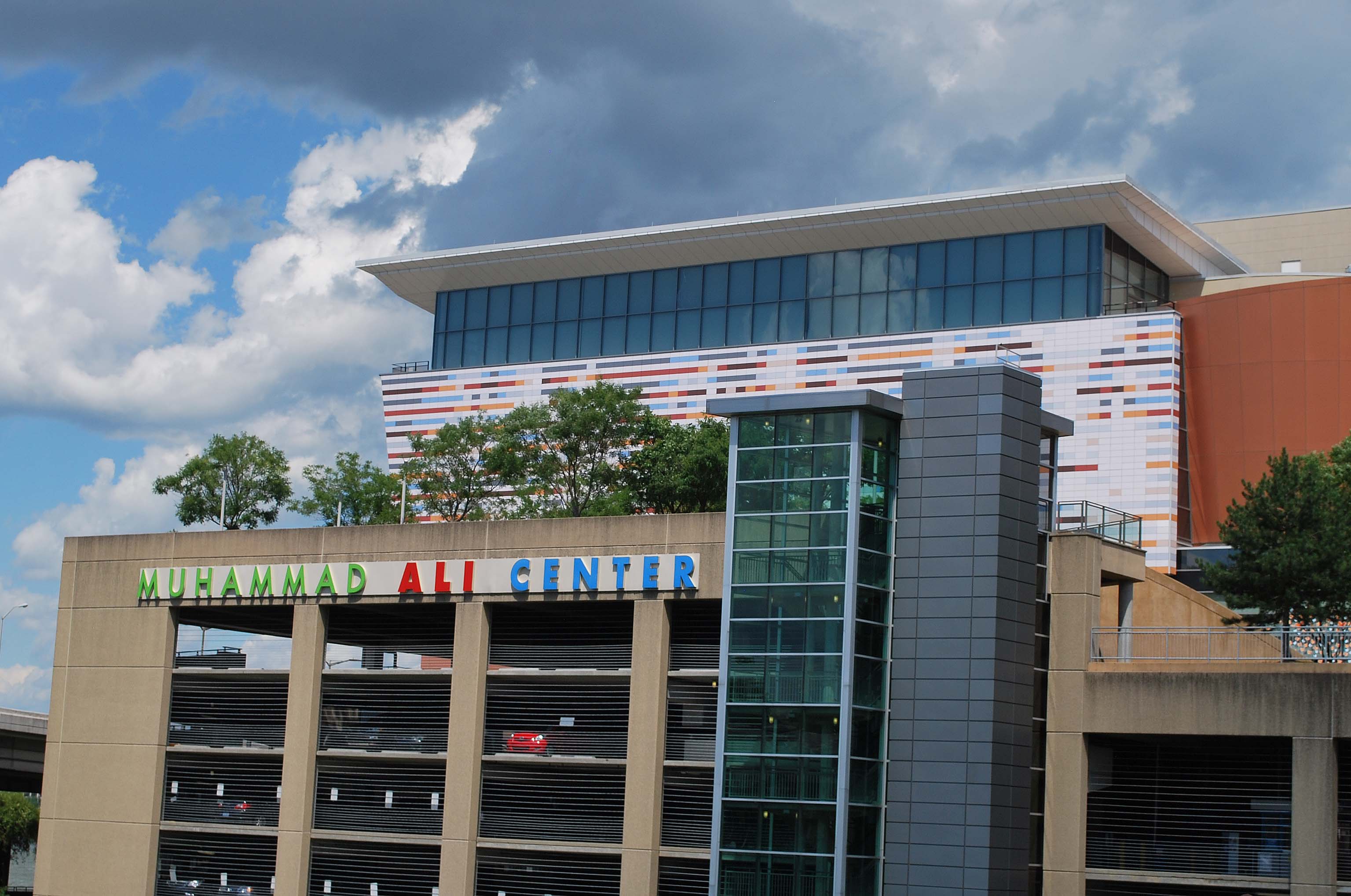 triko muhammad ali center